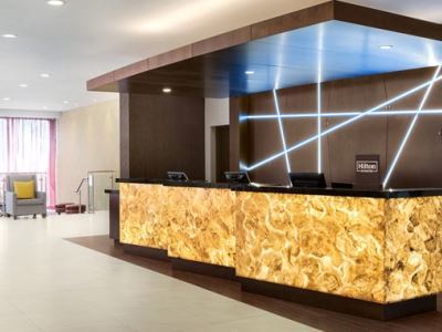 Doubletree By Hilton Toronto Airport West Hotel