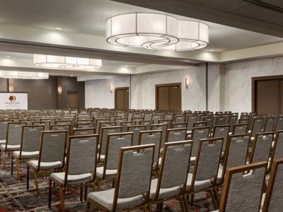 Doubletree By Hilton Toronto Airport West Hotel